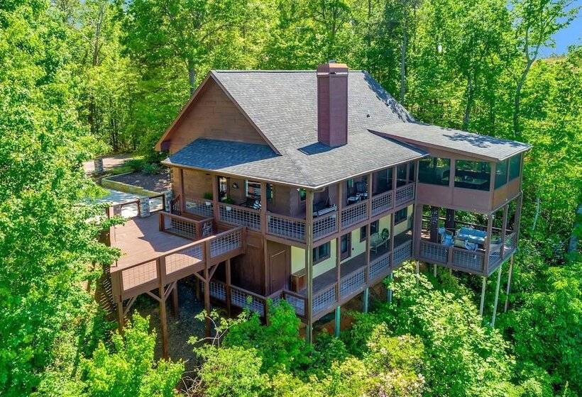 Relaxing Salem House With Boat Slip & Mtn Views!