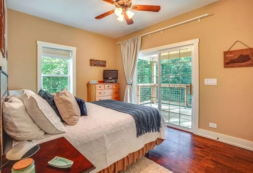 Rustic Retreat In Cadiz: On Lake Barkley