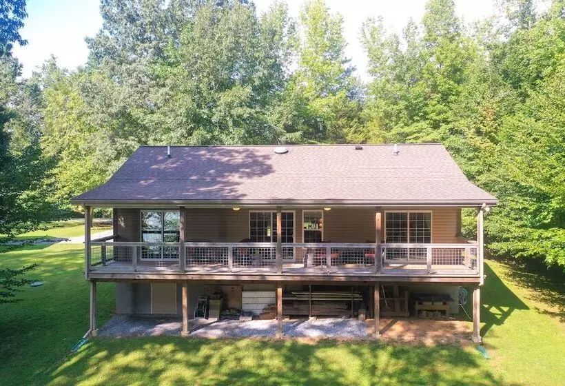 Rustic Retreat In Cadiz: On Lake Barkley