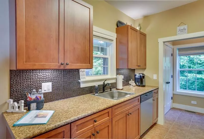 Rustic Retreat In Cadiz: On Lake Barkley