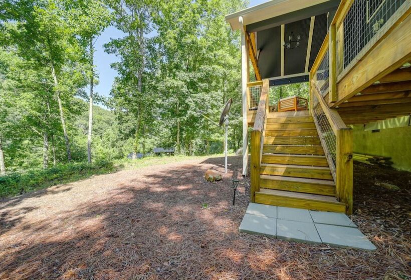 Serene Franklin Cabin With Tessentee Creek Access!