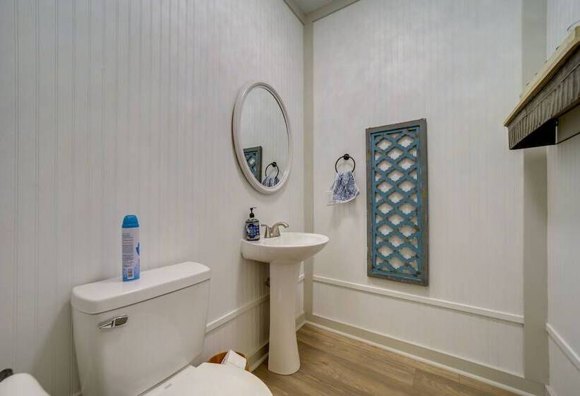 Serene Franklin Cabin With Tessentee Creek Access!