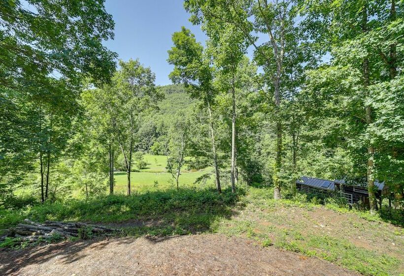 Serene Franklin Cabin With Tessentee Creek Access!