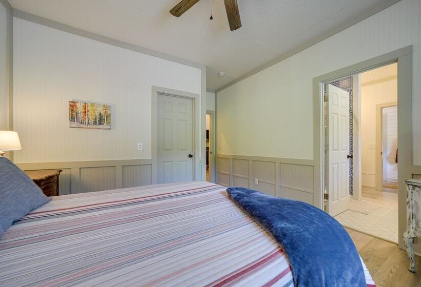 Serene Franklin Cabin With Tessentee Creek Access!