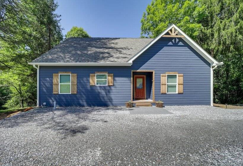 Serene Franklin Cabin With Tessentee Creek Access!