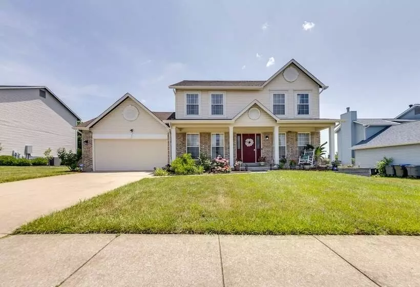 Spacious O Fallon Vacation Home: 30 Mi To St Louis