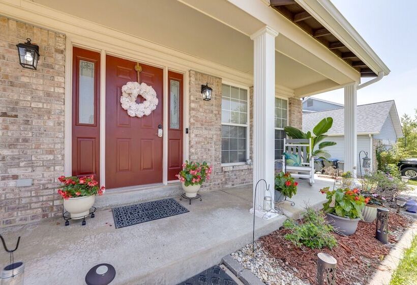 Spacious O Fallon Vacation Home: 30 Mi To St Louis