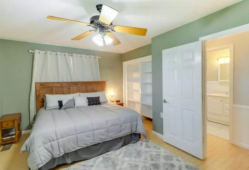 Spacious Yellville Retreat W/ Deck & Balcony