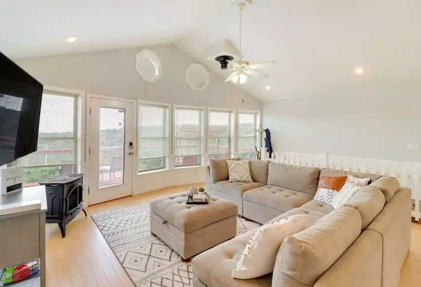 Spacious Yellville Retreat W/ Deck & Balcony