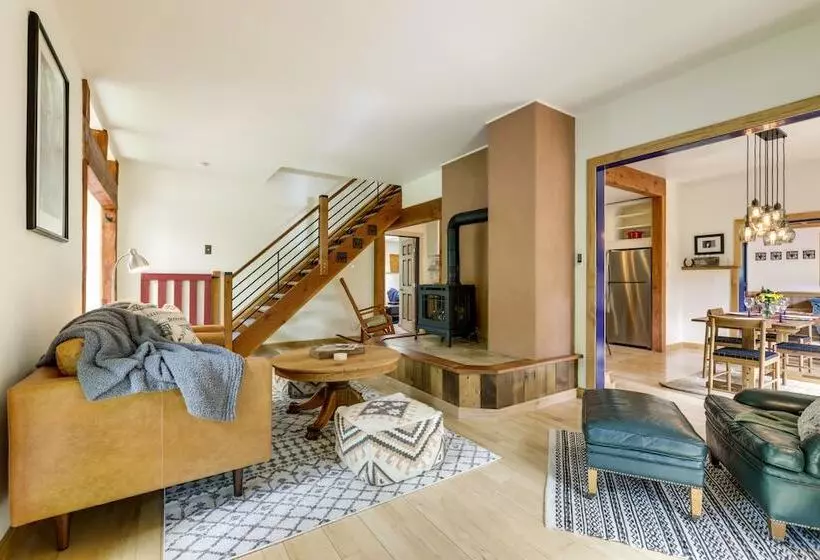 Stunning Custom Marble Home W/ Mountain Views