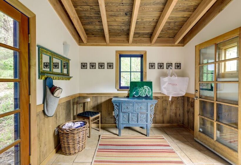 Stunning Custom Marble Home W/ Mountain Views