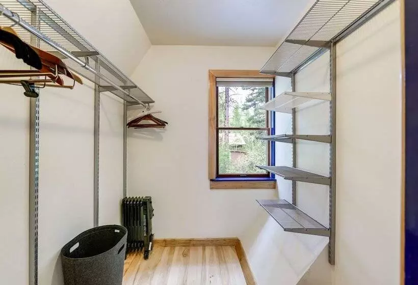 Stunning Custom Marble Home W/ Mountain Views