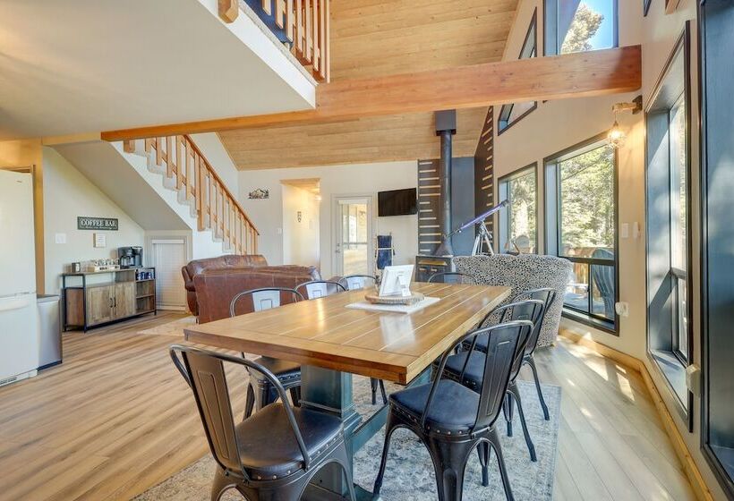 Stylish Angel Fire Cabin W/ Deck 2 Mi To Ski Mtn
