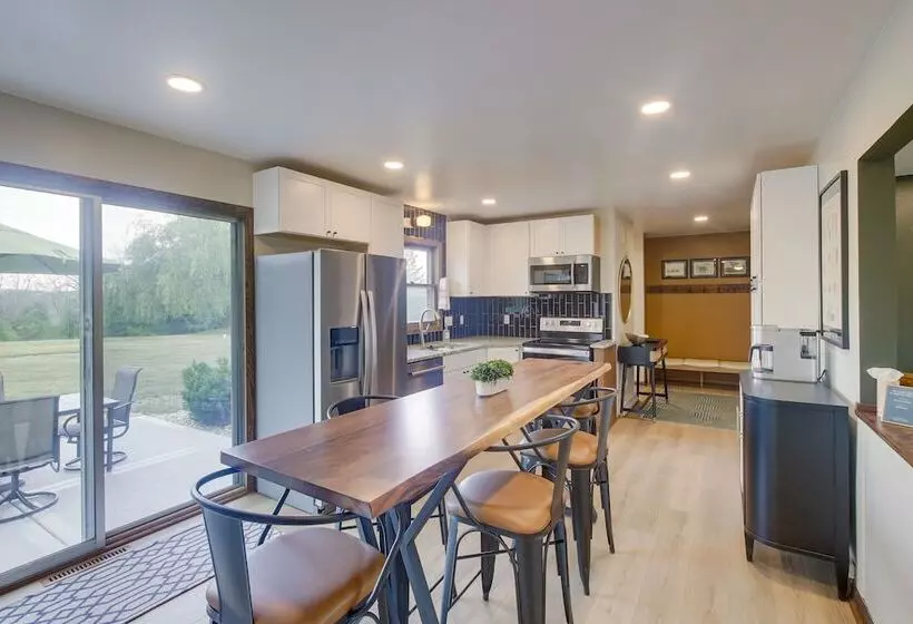 Updated Plymouth Home ~ 5 Mi To Road America!