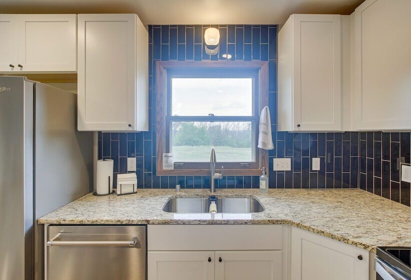 Updated Plymouth Home ~ 5 Mi To Road America!