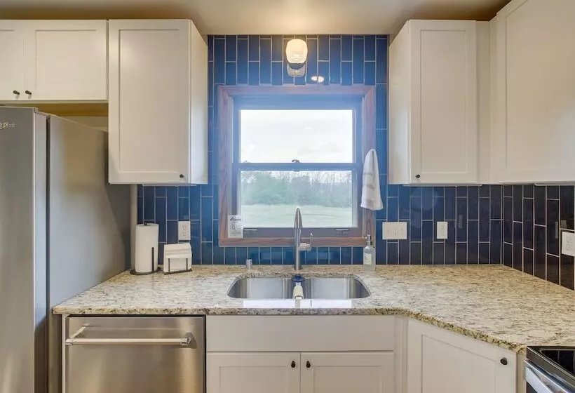 Updated Plymouth Home ~ 5 Mi To Road America!