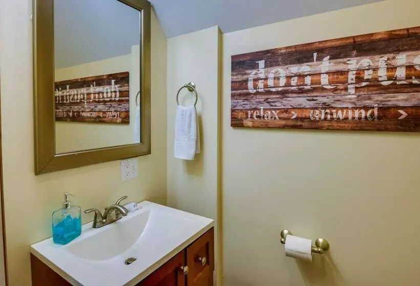 Upstate New York Home Near Snowmobiling & Atving!