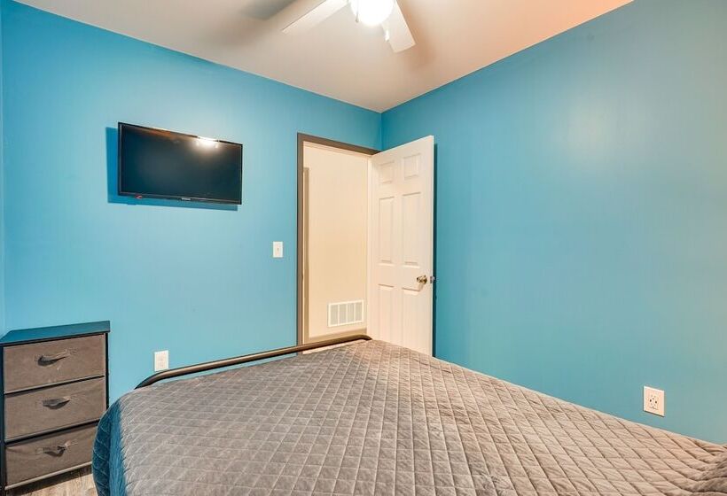 Zanesville Vacation Rental: 2 Mi To Downtown!