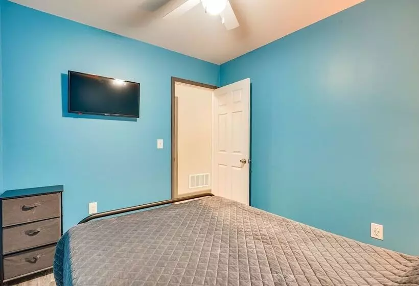 Zanesville Vacation Rental: 2 Mi To Downtown!