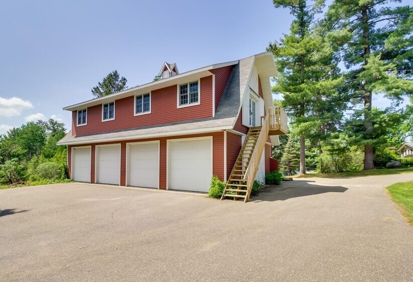 Backus Lakefront Cabin W/ Fire Pit, Dock Access!