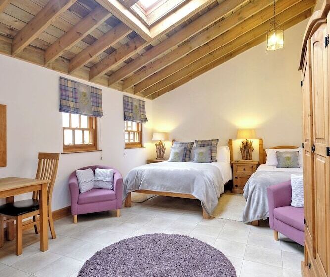 ベッドアンドブレックファースト Castleview Apartments