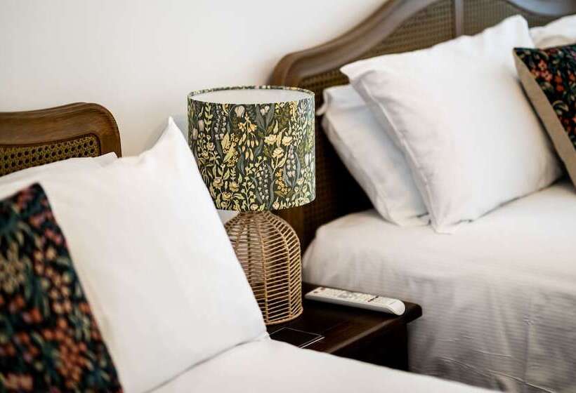 민박 Stonehenge Courtyard