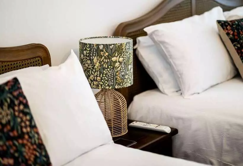 Aamiaismajoitus (B&B) Stonehenge Courtyard