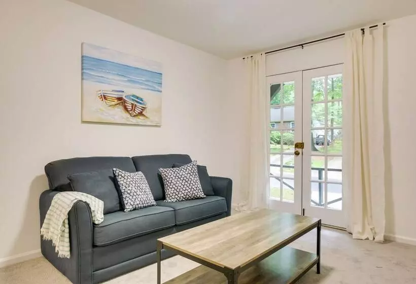 Charming Cary Home ~ 10 Mi To Downtown Raleigh!