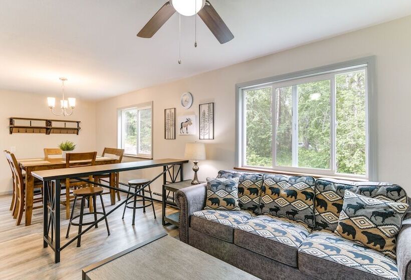 Chugiak Moose Cottage Near Chugach State Park!