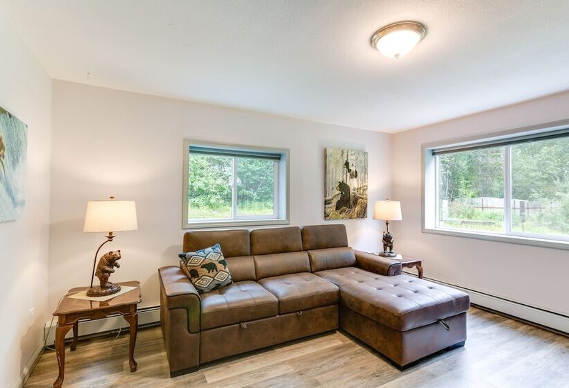 Chugiak Moose Cottage Near Chugach State Park!