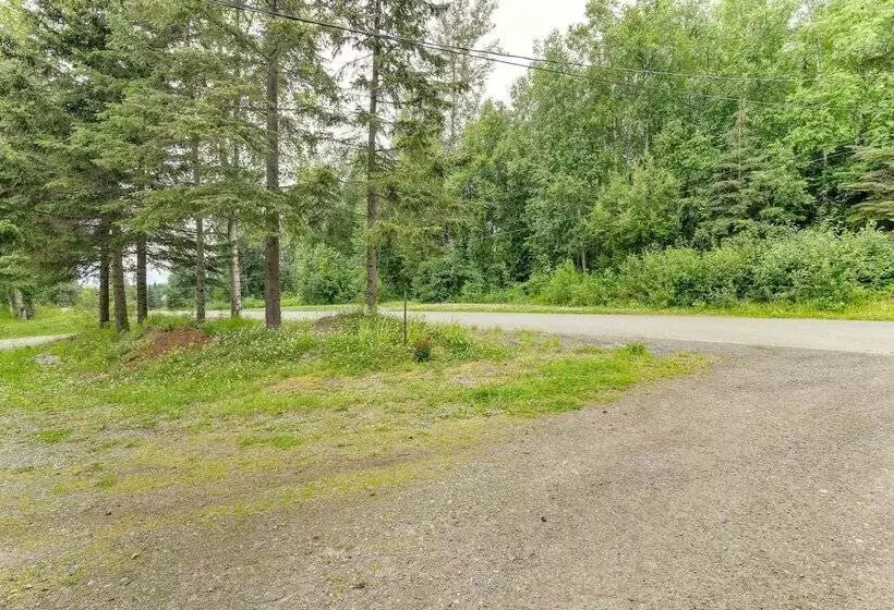 Chugiak Moose Cottage  Near Chugach State Park!
