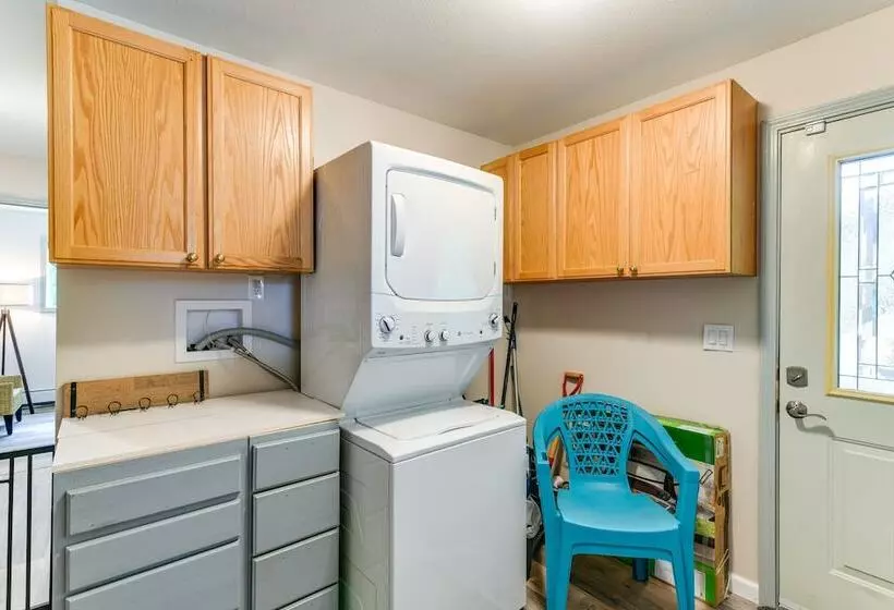 Chugiak Moose Cottage  Near Chugach State Park!