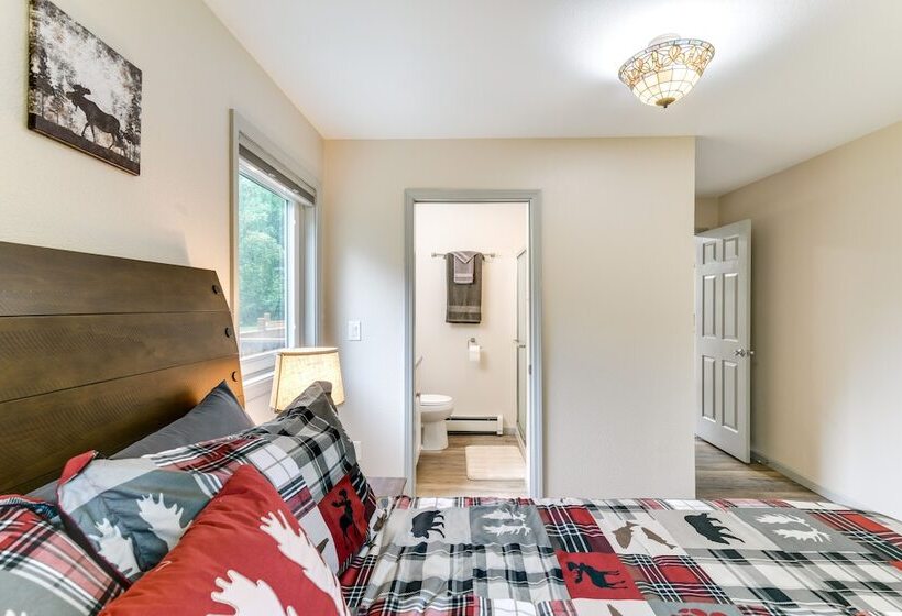 Chugiak Moose Cottage Near Chugach State Park!