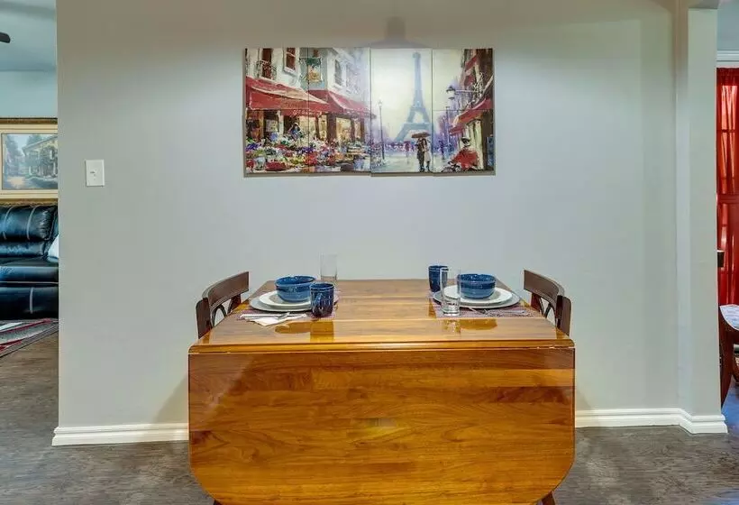 Cozy Norman Home: 4 Mi To Oklahoma University!