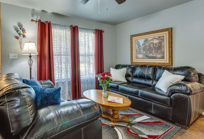 Cozy Norman Home: 4 Mi To Oklahoma University!