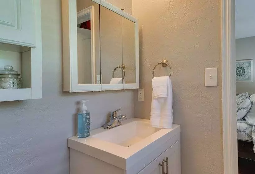 Cozy Norman Home: 4 Mi To Oklahoma University!