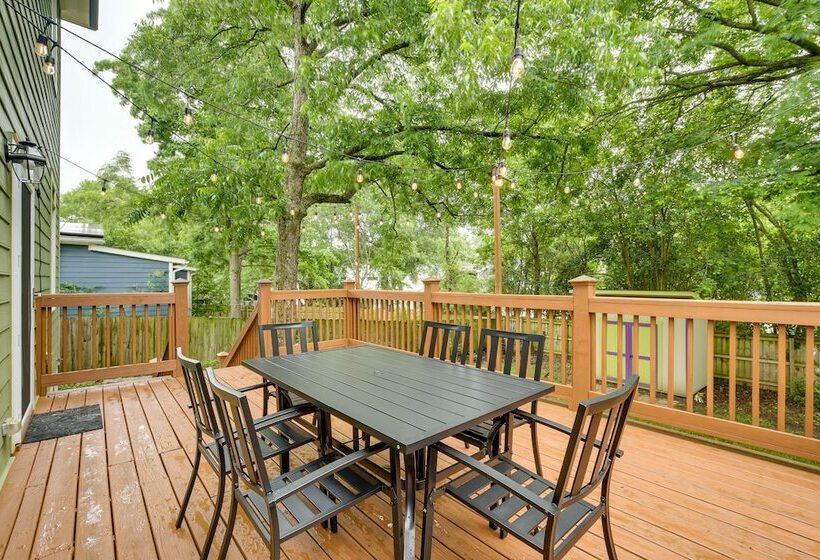 Dog Friendly Durham Home   Walk Downtown!