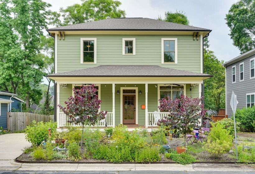 Dog Friendly Durham Home   Walk Downtown!