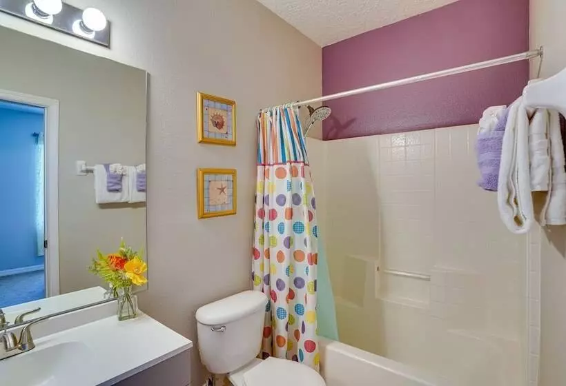 Florida Retreat W/ Pool, Hot Tub & Near Disney!