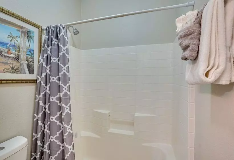 Florida Retreat W/ Pool, Hot Tub & Near Disney!