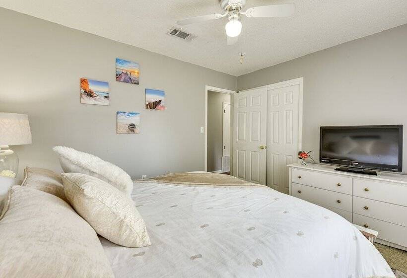 Pet Friendly Fort Walton Beach Home W/ Pool
