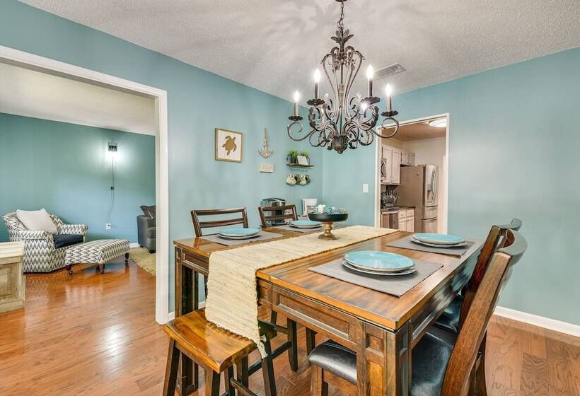 Pet Friendly Fort Walton Beach Home W/ Pool