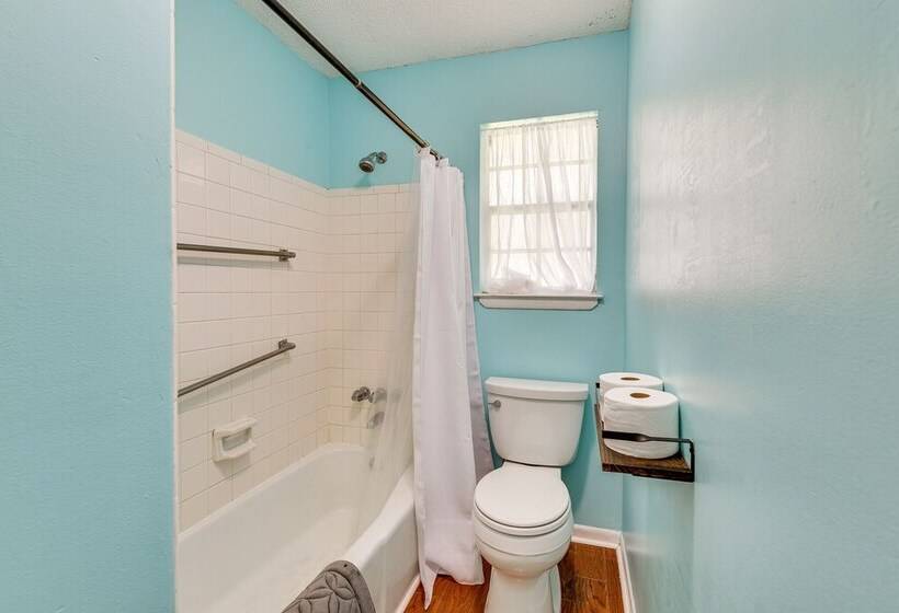 Pet Friendly Fort Walton Beach Home W/ Pool