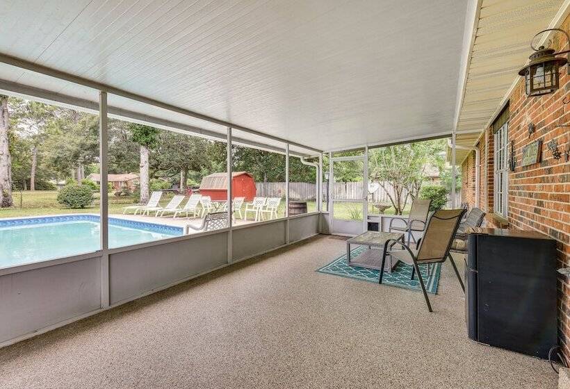 Pet Friendly Fort Walton Beach Home W/ Pool