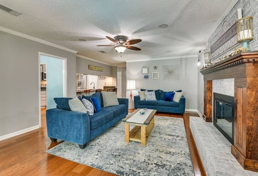 Pet Friendly Fort Walton Beach Home W/ Pool