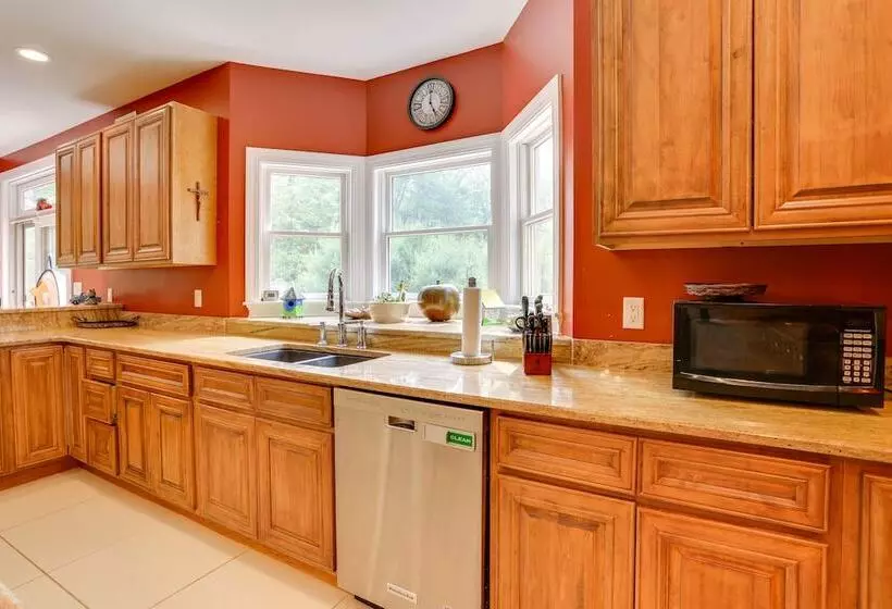 Glen Spey Home W/ Grill ~ 5 Mi To Delaware River