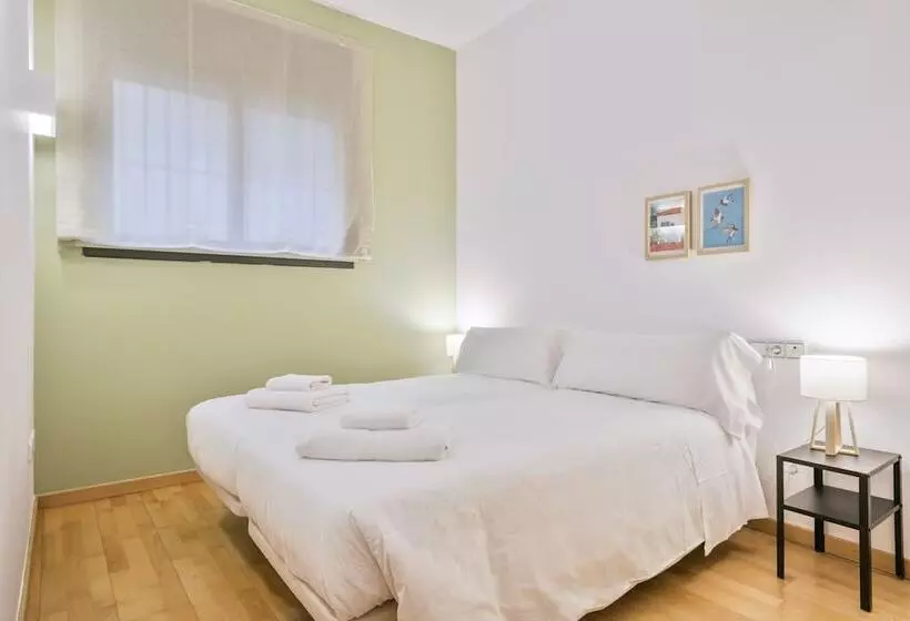 هتل Inside Barcelona Apartments Princep