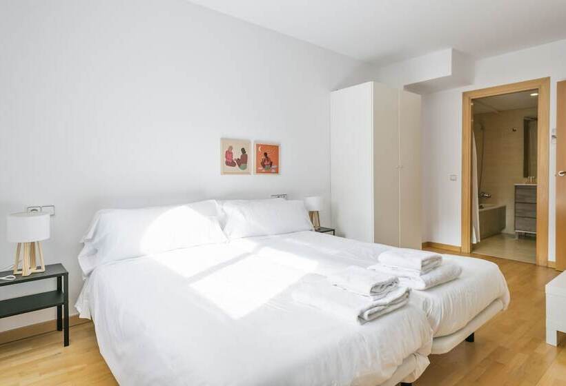 هتل Inside Barcelona Apartments Princep