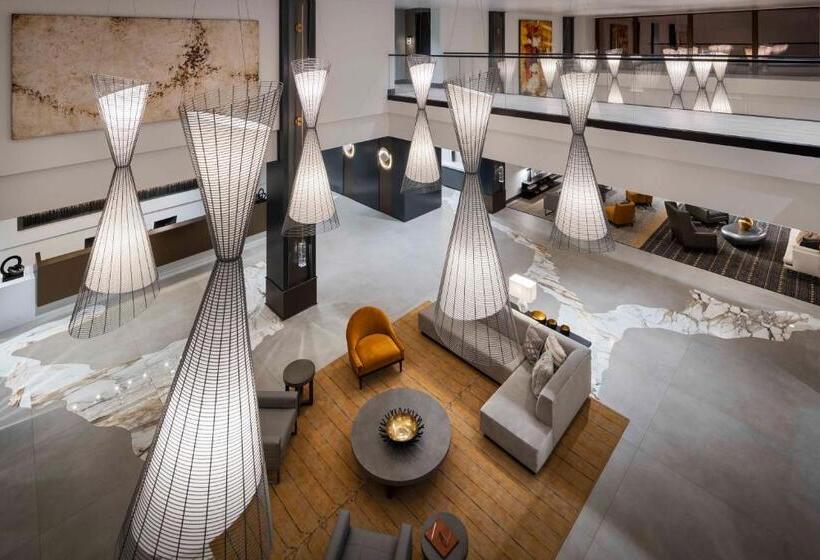 فندق Red Hawk Resort & Casino