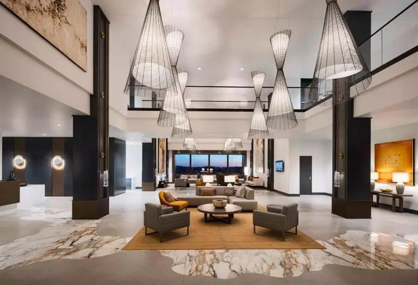 Hotelli Red Hawk Resort & Casino